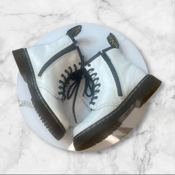 Dr. Martens 1460 8-Eye Boot White - Picture 4 of 7